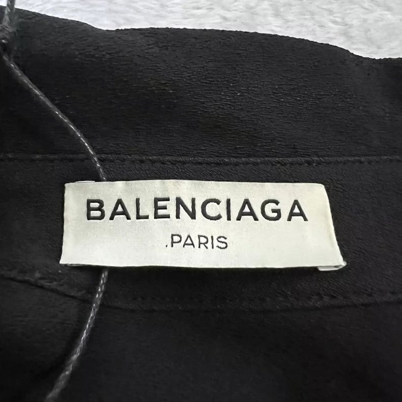 Balenciaga Balenciaga size 36 Spray-painted circle shirt Size S / US 4 / IT 40 - 3 Thumbnail