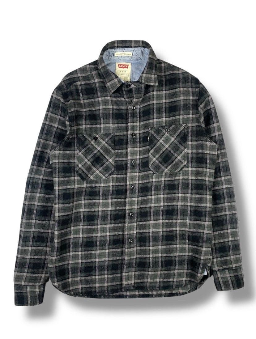Levi's Vintage Levi’s Checkered Button Up Over-shirt Size S Size US S / EU 44-46 / 1 - 1 Thumbnail