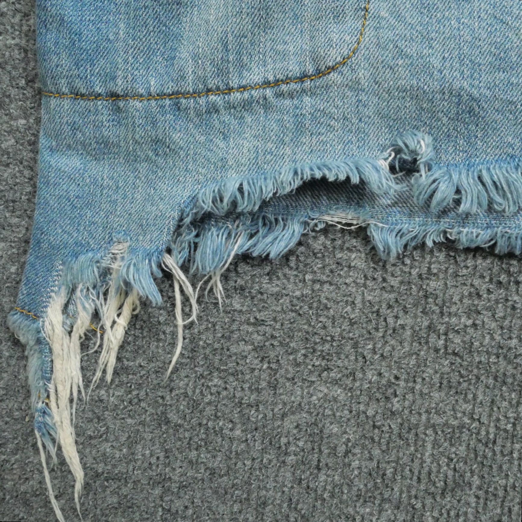 Free People VINTAGE Free People Jacket Womens Small Blue Denim Grunge Oversized Distressed Biker Casual Blue Jeans 90s Womens Size 28" / US 6 / IT 42 - 3 Thumbnail