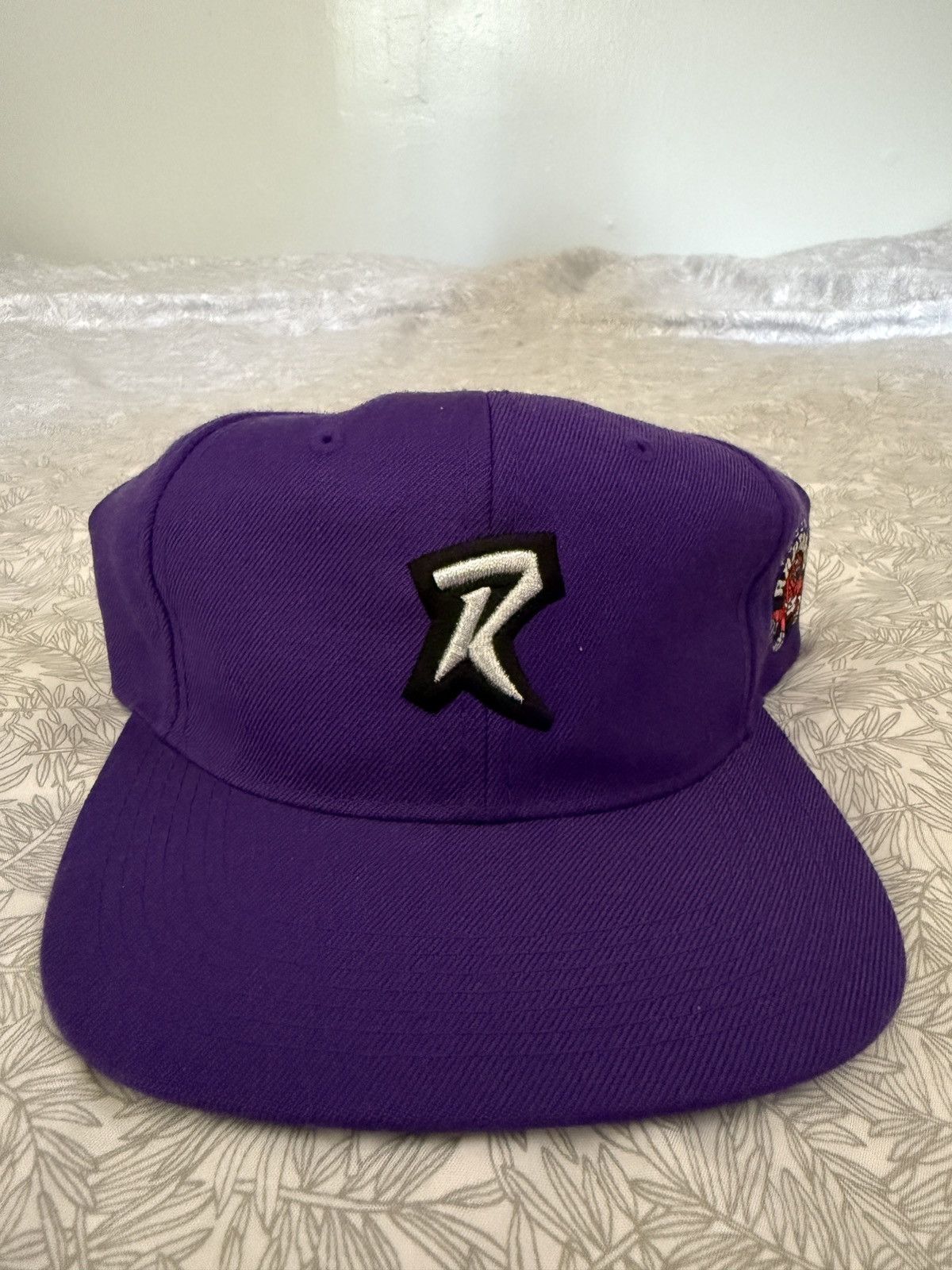 Mitchell & Ness 1/1 RAPTORS SNAPBACK Size ONE SIZE - 1 Thumbnail