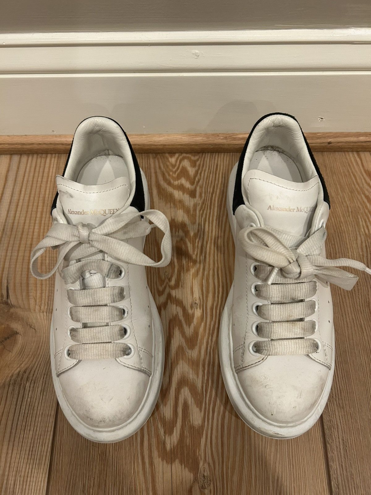 Alexander McQueen Oversized Sneaker Size US 7 / IT 37 - 2 Thumbnail