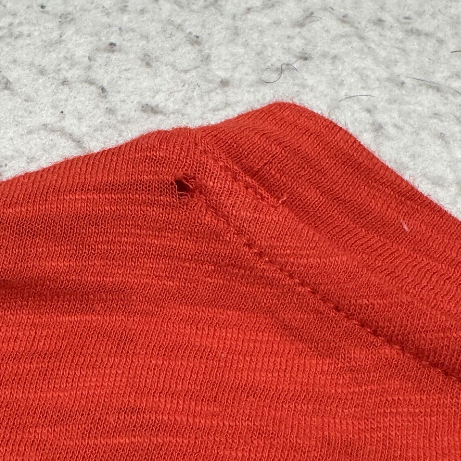 Old Navy Old Navy Everywear XL V-Neck T Shirt Orange/Red Pullover Size XL / US 12-14 / IT 48-50 - 12 Thumbnail