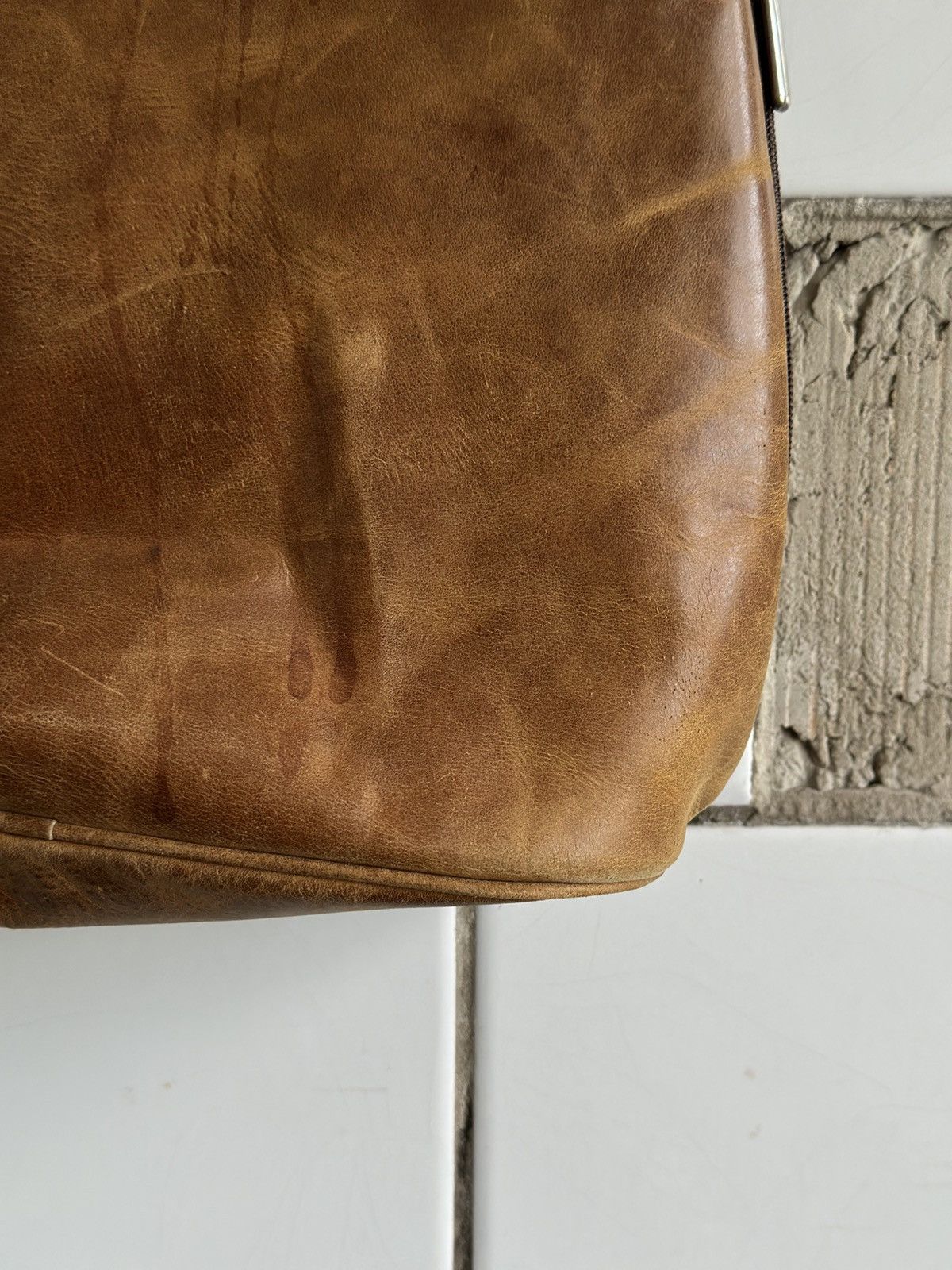 Genuine Leather Vintage Japanese Style Leather Hands Bag Y2K 00s USA Size ONE SIZE - 6 Thumbnail