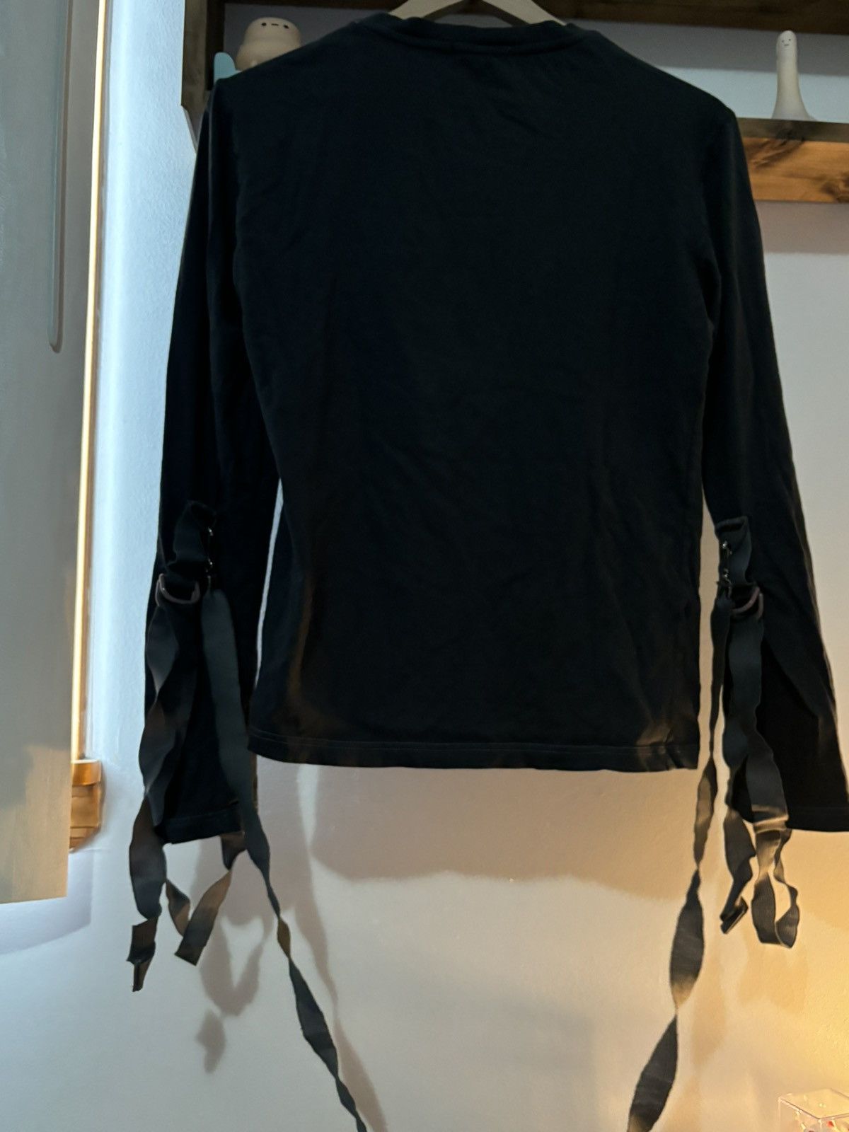 vintage long sleeve bondage tee