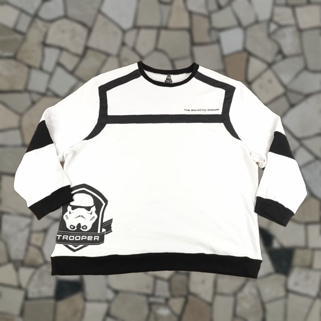 Disney VINTAGE Star Wars Sweatshirt Womens 3X White Black Disney Galactic Empire Trooper NEW Size XXL / US 16-18 / IT 52-54 - 1 Thumbnail