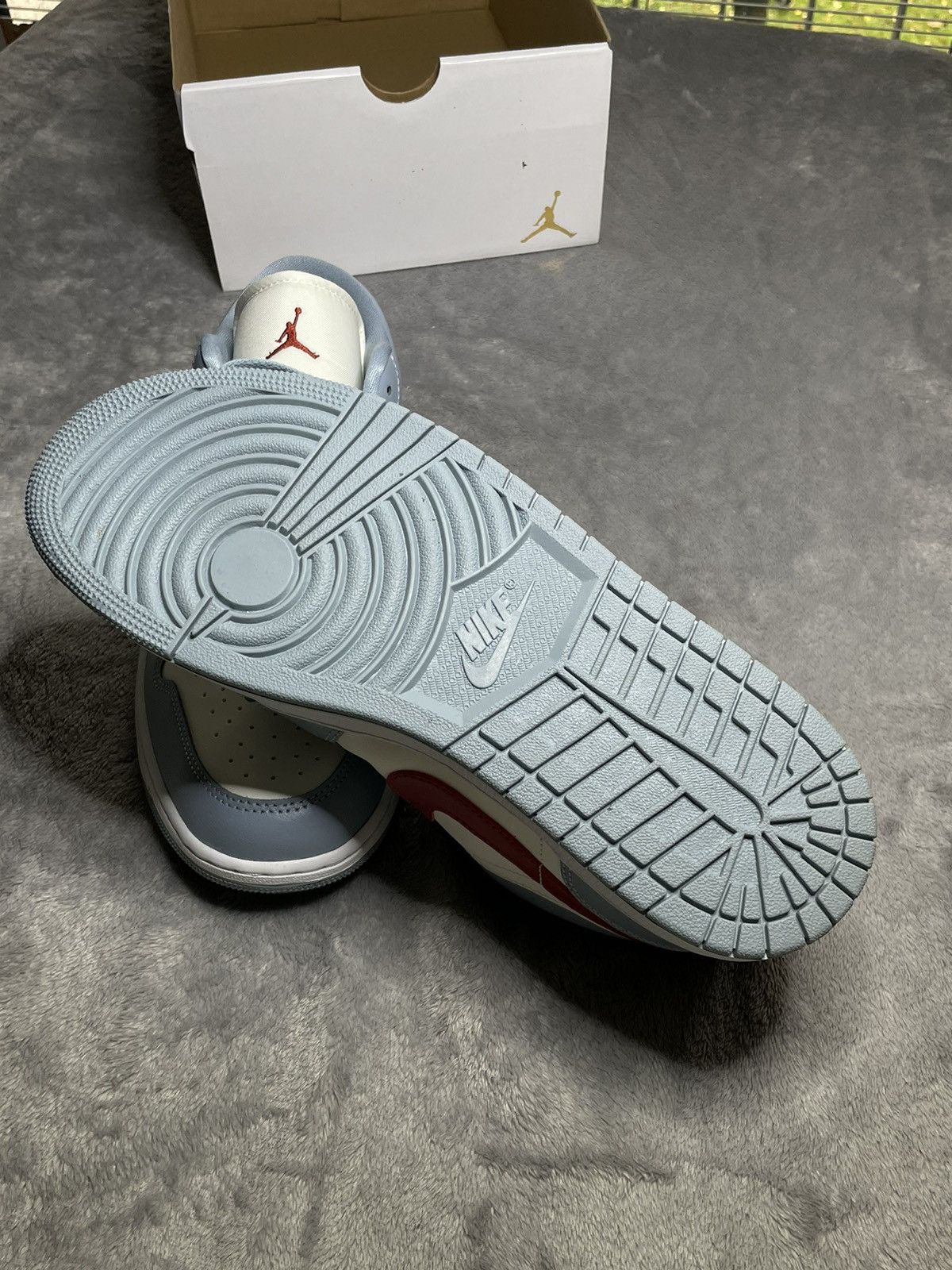 Nike Air Jordan 1 low Size US 10 / EU 43 - 8 Thumbnail