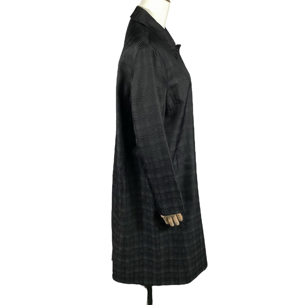 Aquascutum Aquascutum London Vintage Silk Blend Coat Black Textured Size L / US 10 / IT 46 - 6 Thumbnail