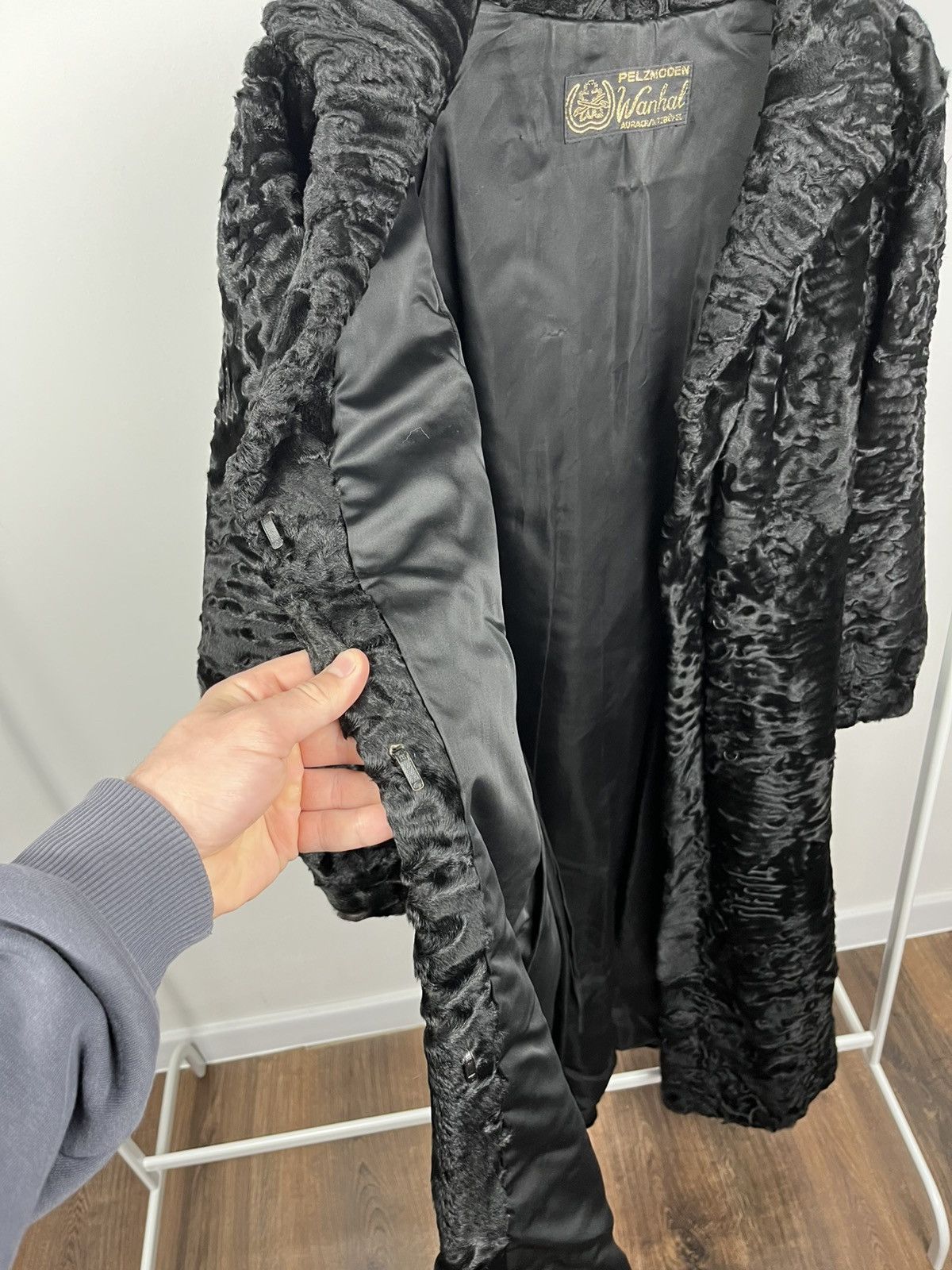 Other Vintage Real Fur Coat Black Long Classic Luxury Warm Winter Size XL / US 12-14 / IT 48-50 - 6 Thumbnail