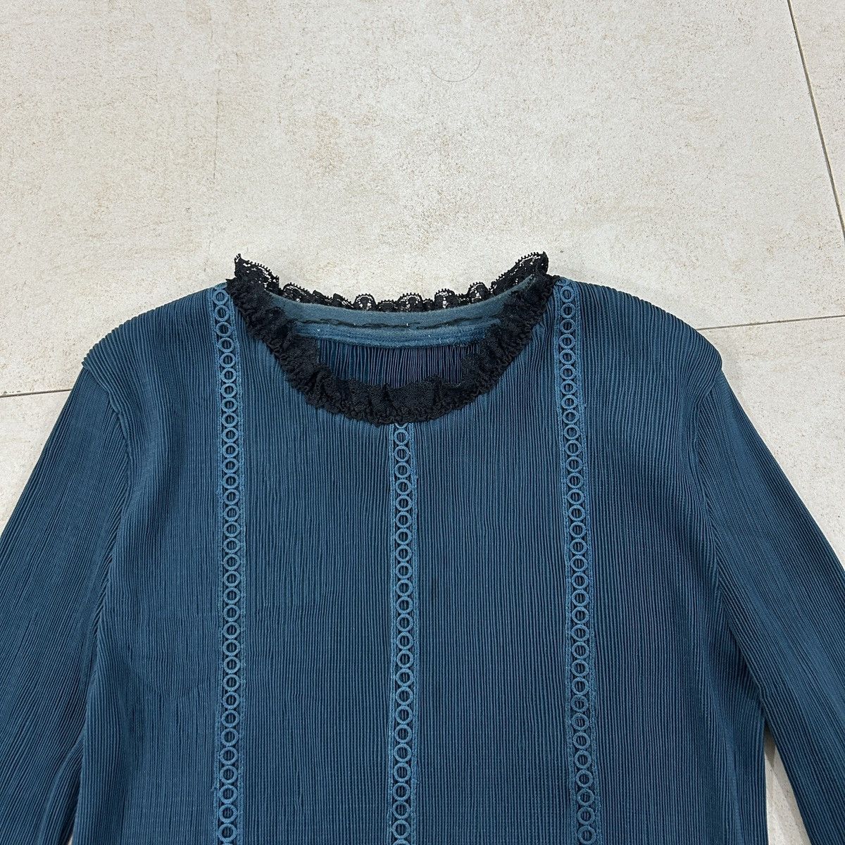 Pleats Please Issey Miyake Vintage Pleatsme By Issey Miyake Pletaed Long Sleeve Size ONE SIZE - 3 Thumbnail