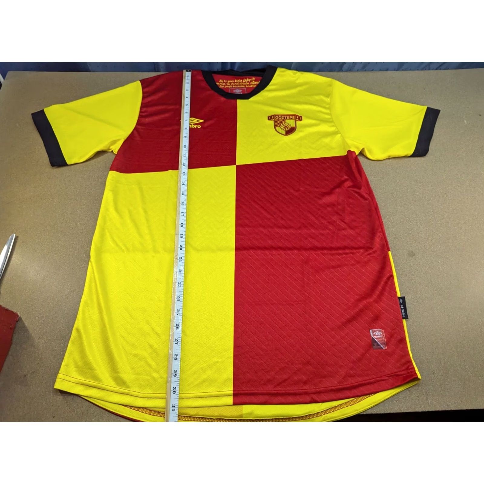 Umbro Umbro Goztepe 2021-2022 Home Mens Football Jersey Shirt 3XL Adult Multicolor Size US XXL / EU 58 / 5 - 5 Thumbnail