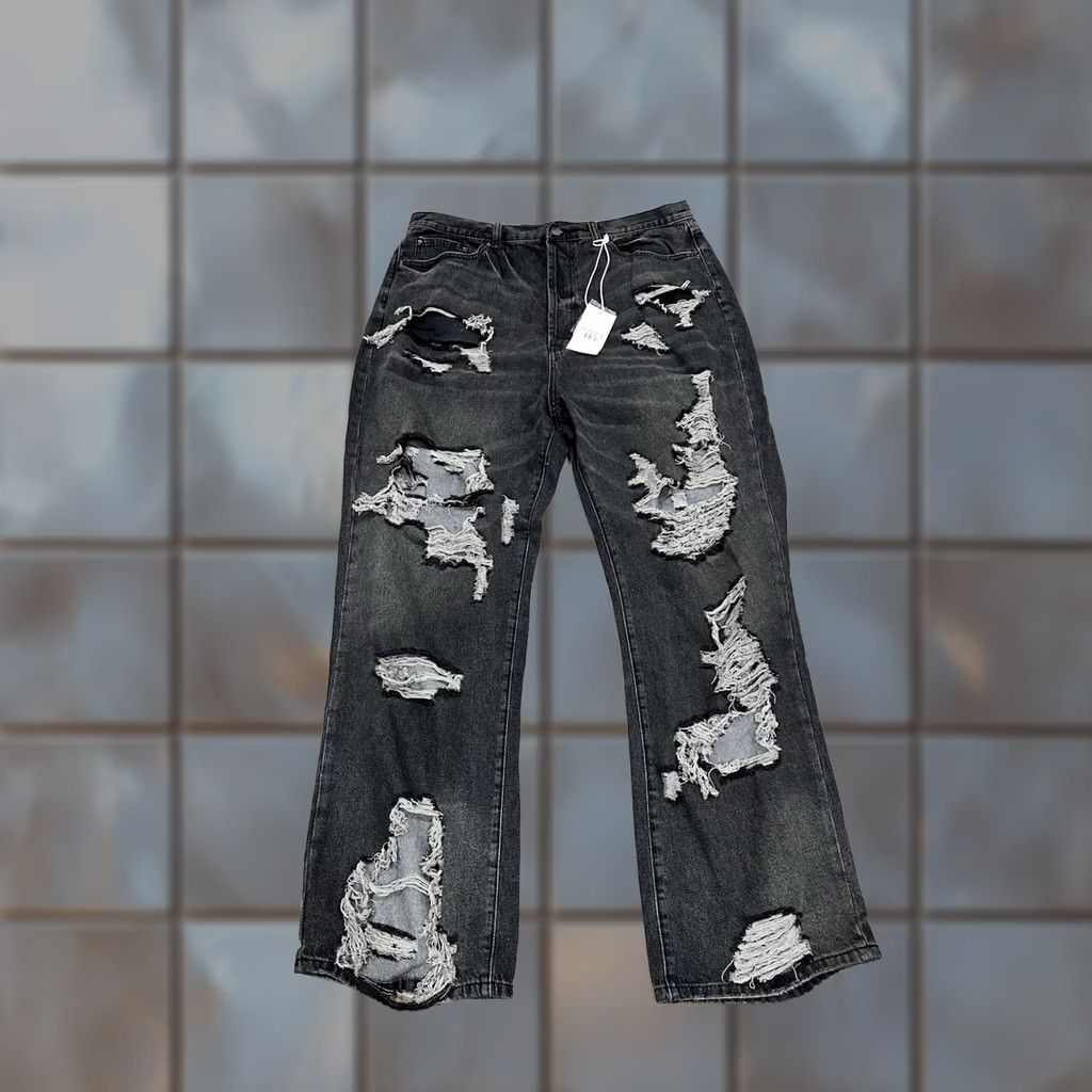 MNML MNML Men's Denim Jeans Baggy Black 38x33 Shirt? Pants? No, Use Jeans. 38x33 MNML Baggy Denim casual Mens Black NWT ULtra Decimated? Size US 38 / EU 54 - 1 Thumbnail