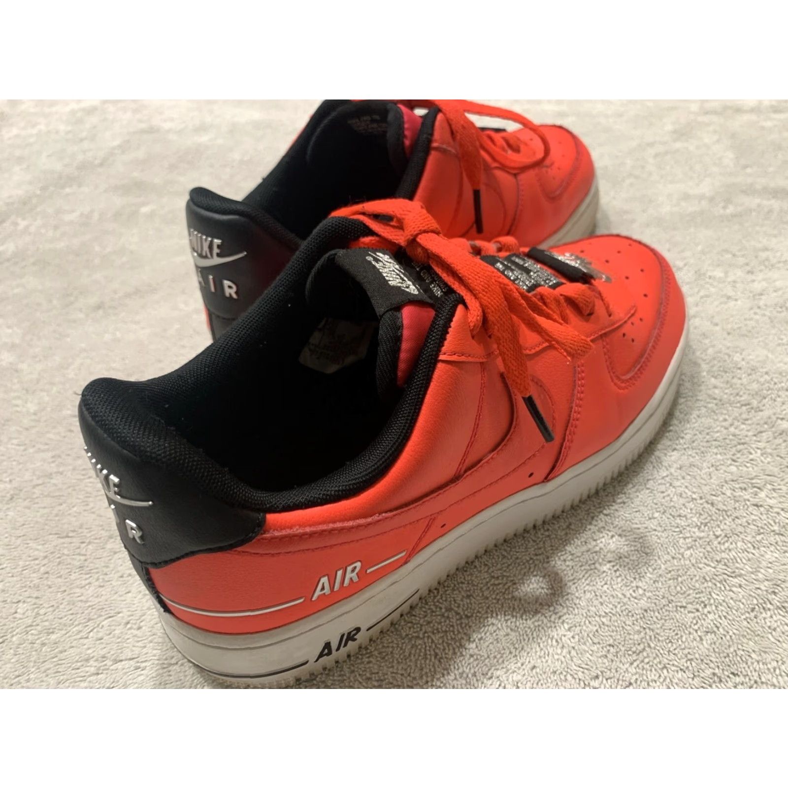Nike Nike Air Force 1 '07 LV8 Red Men's Size 6.5 Basketball Sneaker Size US 7 / EU 40 - 3 Thumbnail