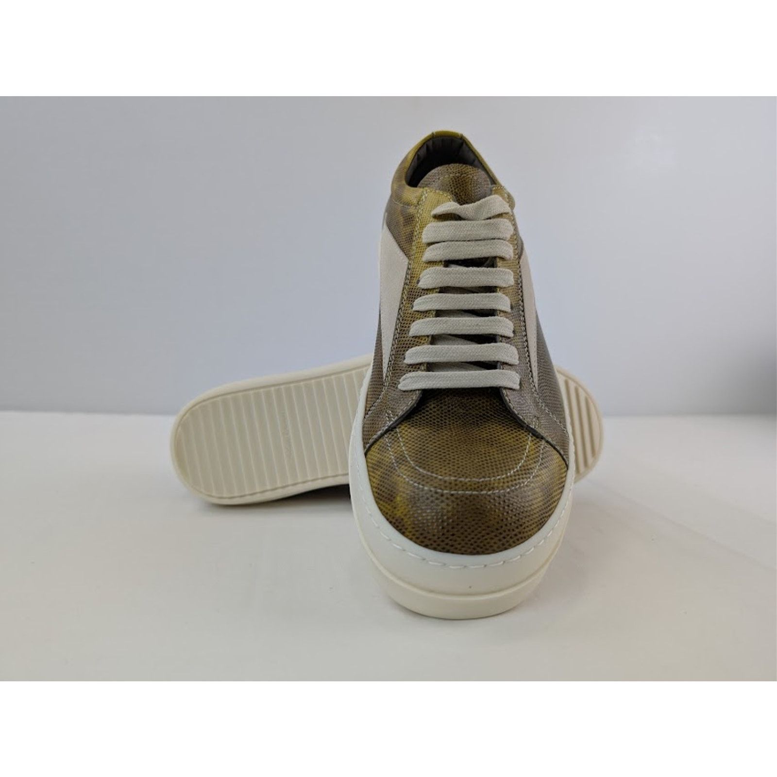 Rick Owens o1rshd1 Hollywood Vintage Sneakers in Acid / Milk / Milk Size US 7 / EU 40 - 13 Thumbnail