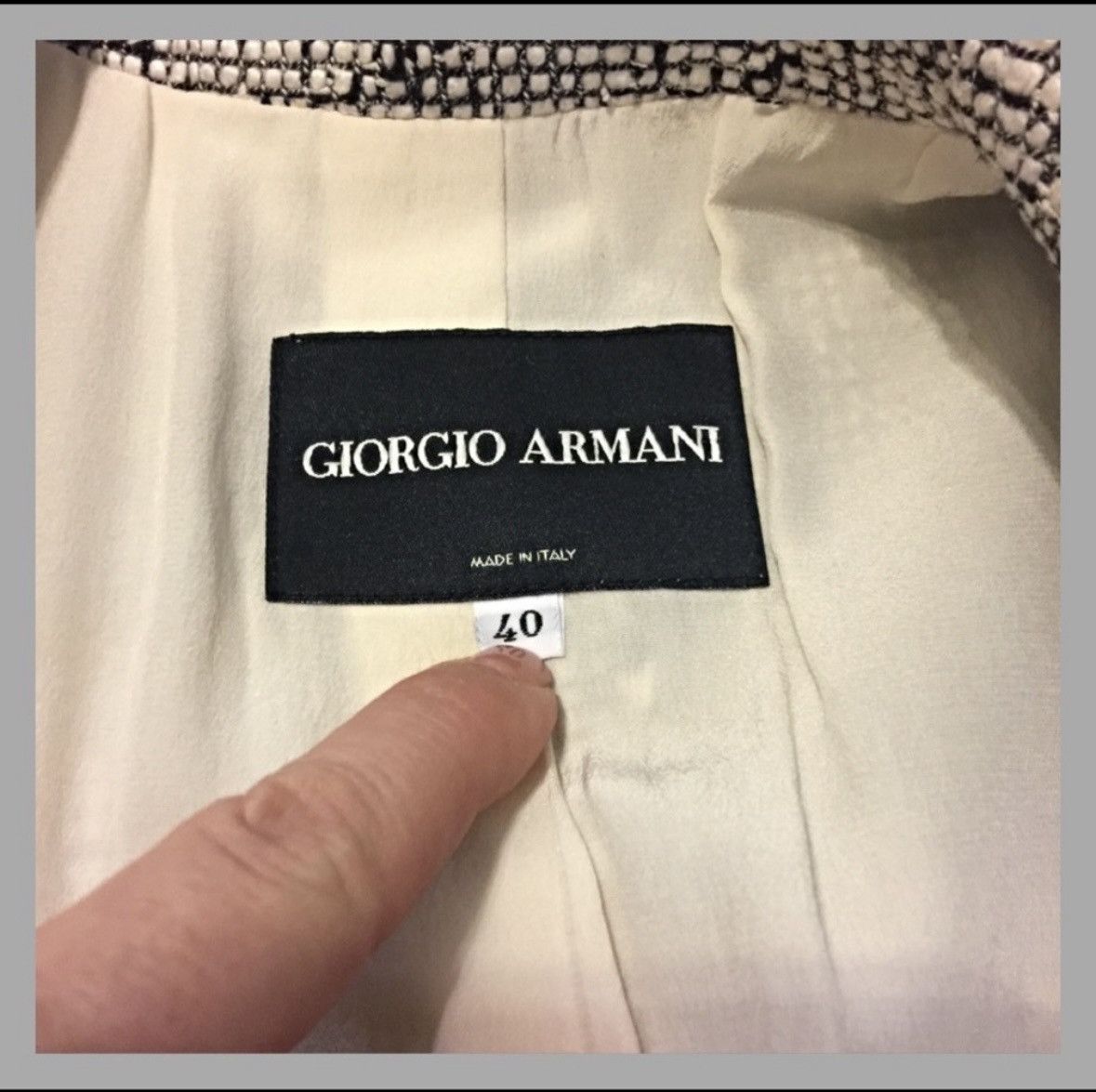 Giorgio Armani VINTAGE Giorgio Armani Blazer Size S / US 4 / IT 40 - 4 Thumbnail
