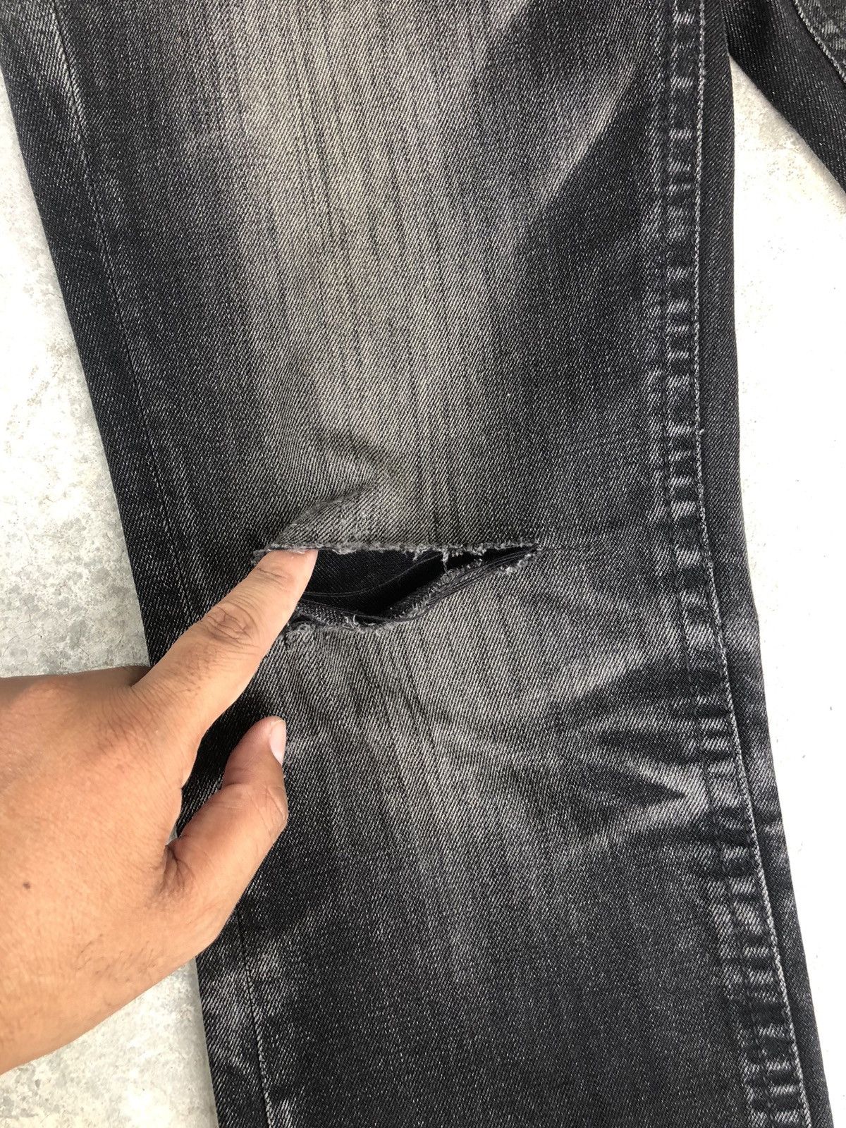 Japanese Brand Yoshitomo Nara Lolita Embroidered Jeans Punk Size US 31 - 8 Thumbnail