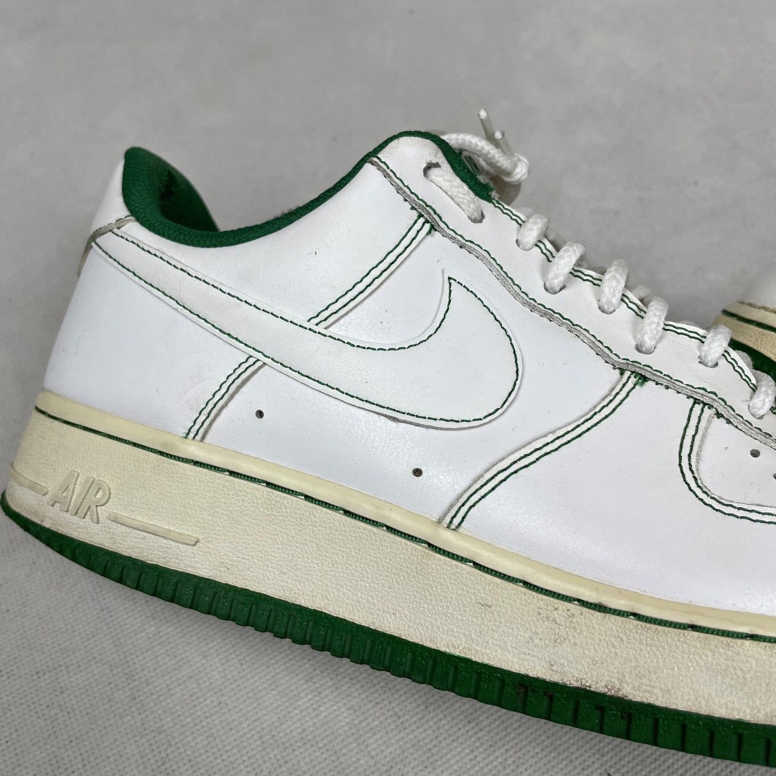 Nike Nike Air Force 1 '07 CV1724-103 Men White Pine Green Shoes 9 Size US 9 / EU 42 - 6 Thumbnail