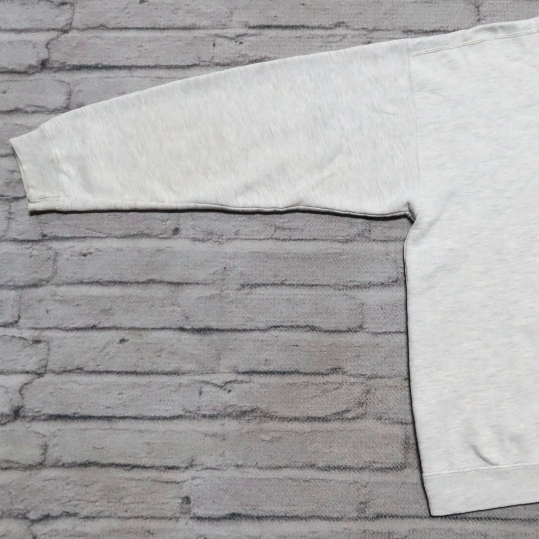 Gap Vintage Gap Sweatshirt V Crew Neck M Heather Mens Size US M / EU 48-50 / 2 - 5 Thumbnail