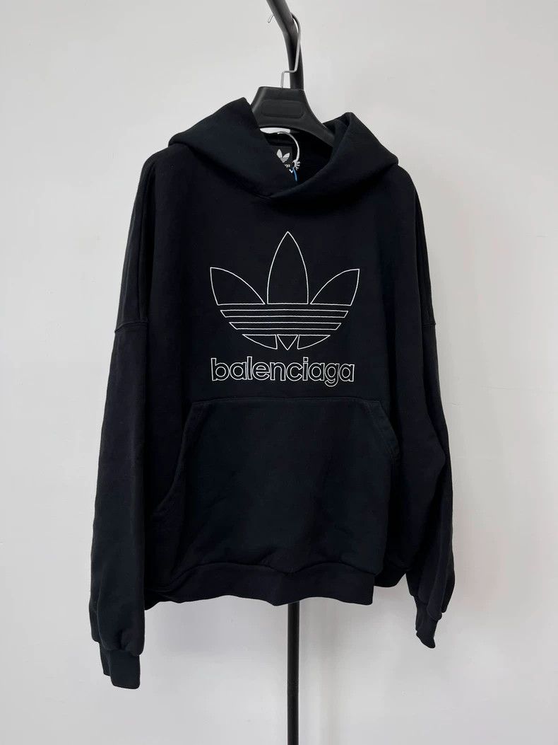 Balenciaga Balenciaga size 1 Adidas originals SS23 Logo monogrammed ho Size US M / EU 48-50 / 2 - 1 Thumbnail