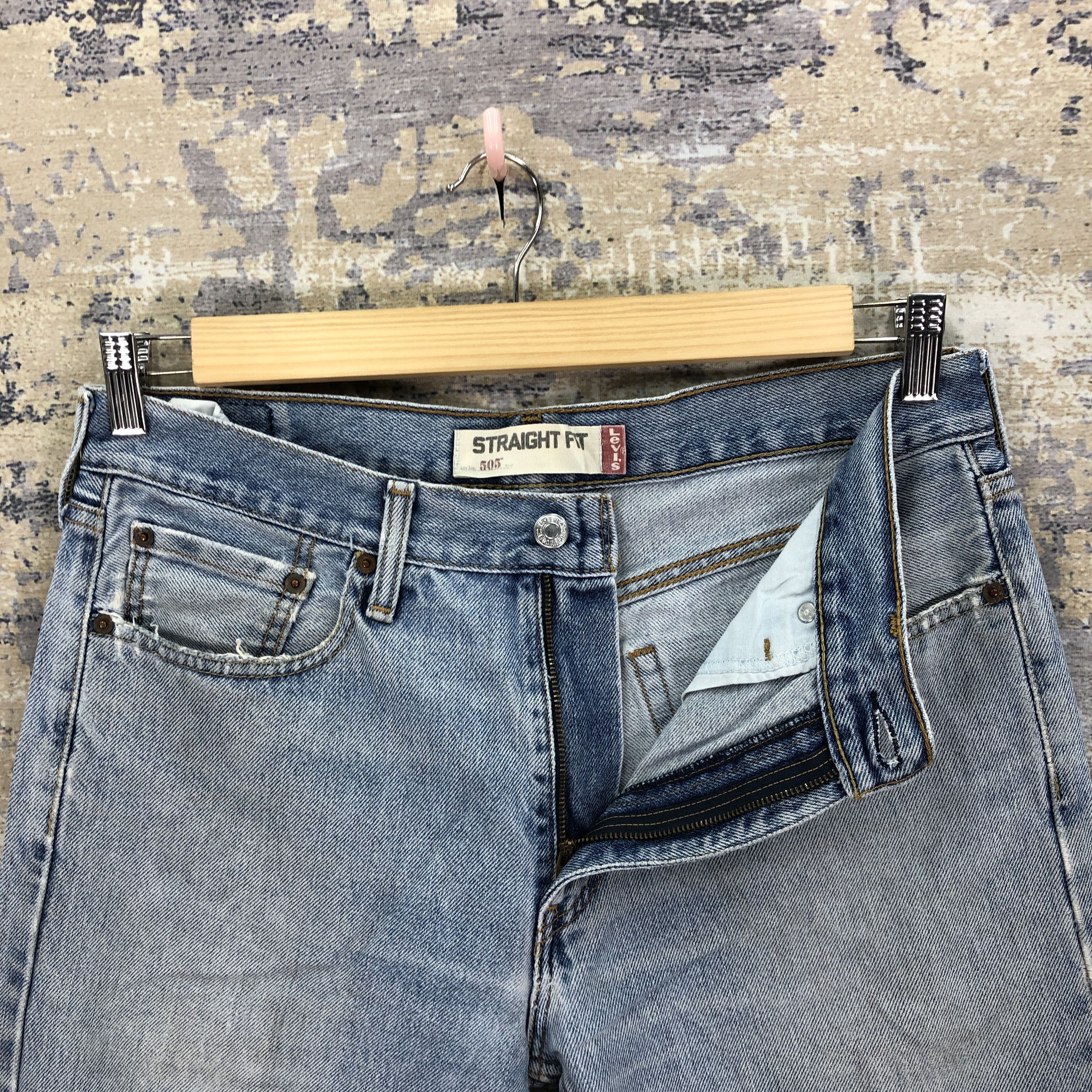 Levi's Vintage Levis 505 Light Wash Jeans Levi's Sun Faded Denim Size US 32 / EU 48 - 6 Thumbnail