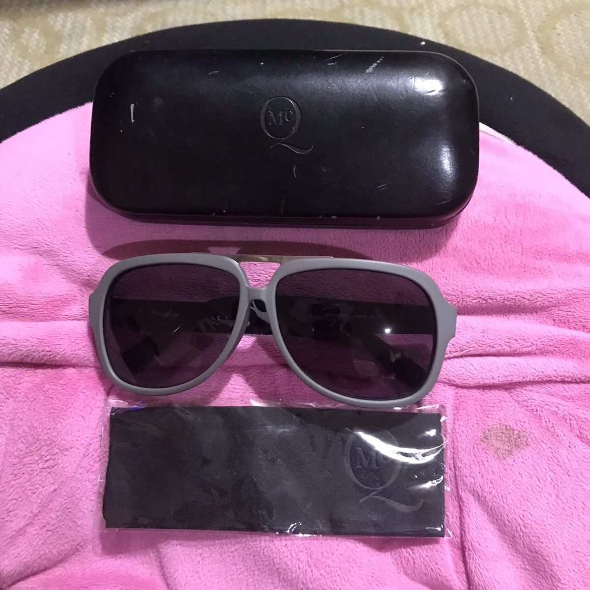 Alexander McQueen Sunglasses