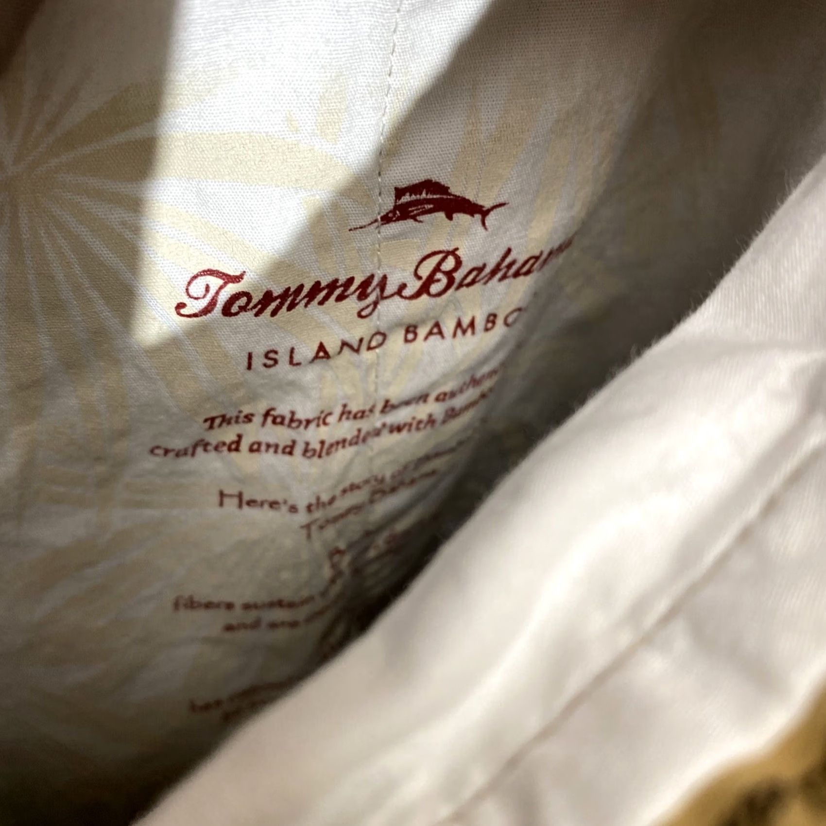 Tommy Bahama Tommy Bahama Island Bamboo Mens 34 Chino Shorts Beige Pleated Front Silk Blend Size US 34 / EU 50 - 7 Thumbnail