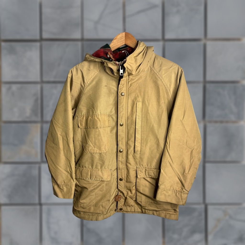 Vintage Vintage Woolrich Woman Coat Womens Small Beige Hooded Parka Plaid Lined Canvas Size S / US 4 / IT 40 - 1 Thumbnail