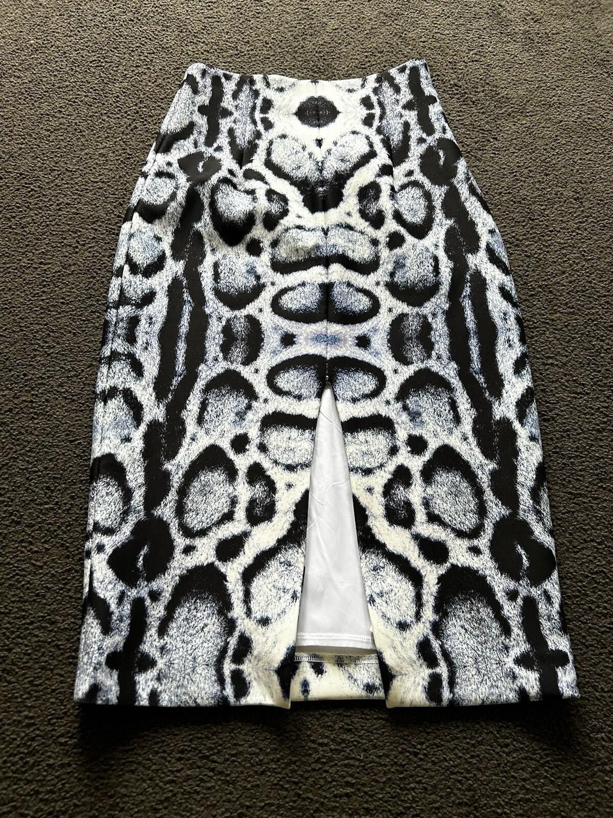 Kokaine Kookai Animal Print Pencil Skirt White Navy-Sz 34/AU 6-8(07) Size 30" / US 8 / IT 44 - 6 Thumbnail