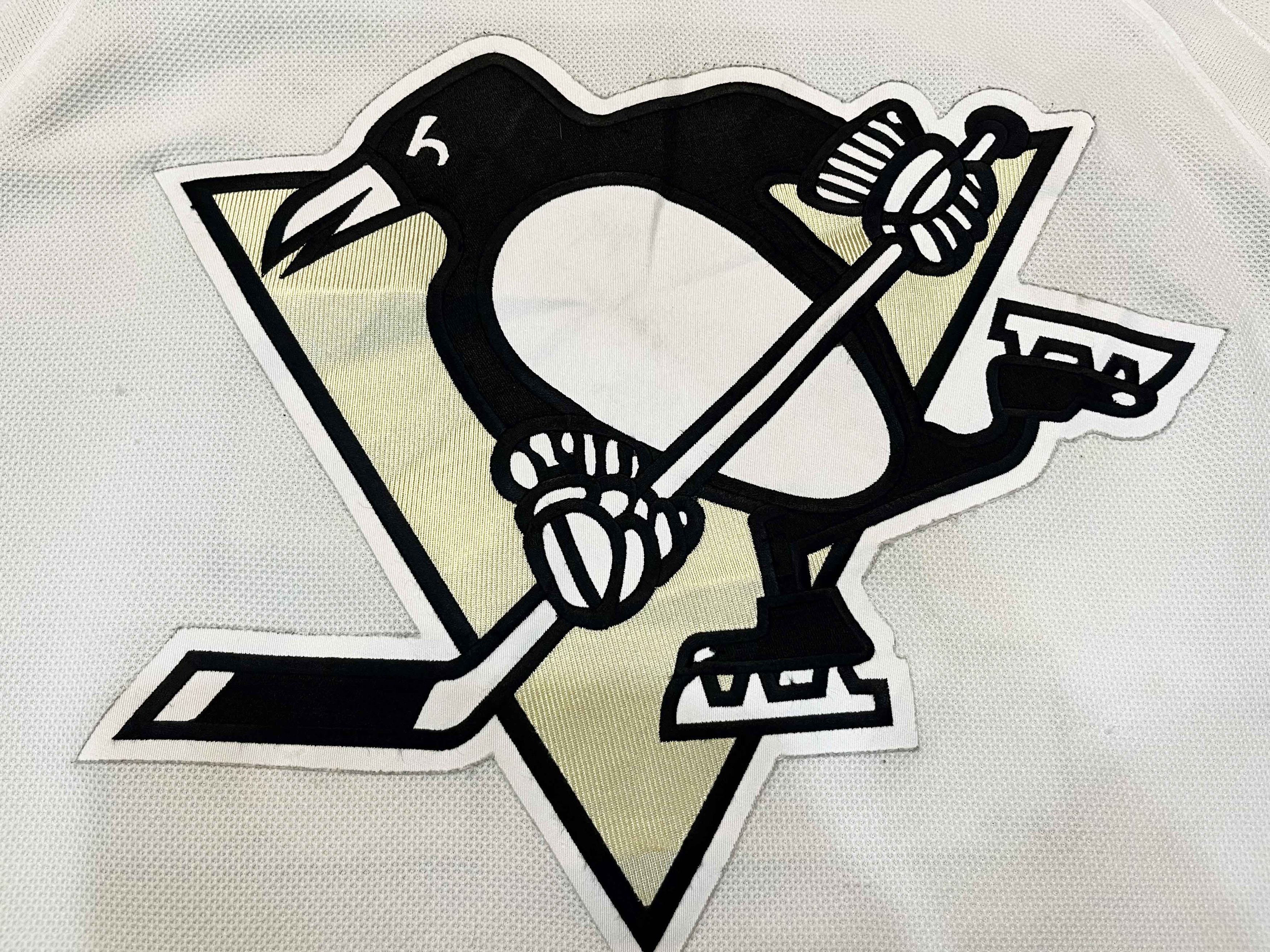 Reebok Reebok Pittsburgh Penguins MALKIN #71 NHL Hockey Jersey Size US XL / EU 56 / 4 - 3 Thumbnail
