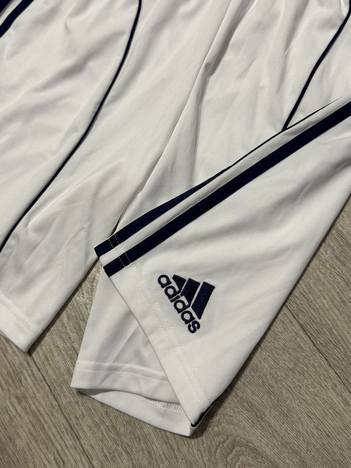 Adidas 🔷Vintage Adidas Scotland 2010 Soccer Shorts🔷 Size US 32 / EU 48 - 3 Thumbnail