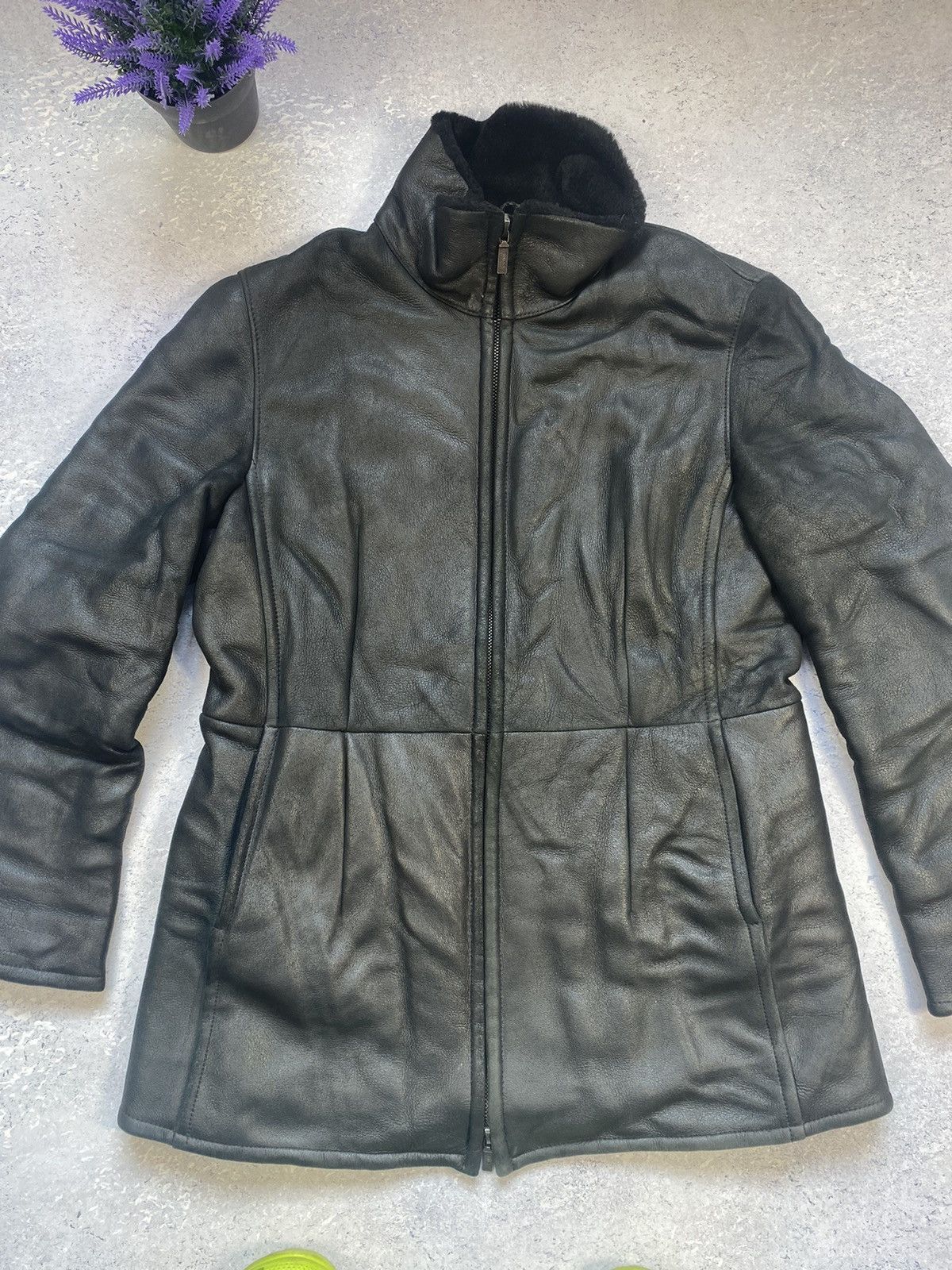 Hugo Boss × Leather Luxury Black Hugo Boss Women’s Leather Coat Size USA 8 Size M / US 6-8 / IT 42-44 - 4 Thumbnail