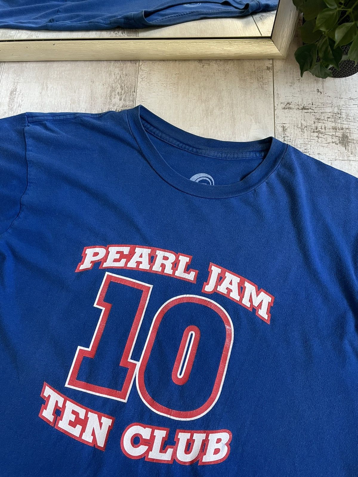 Band Tees × Vintage Vintage Pearl Jam Ten Club Mookie 10 T-Shirt Blaylock RARE Size US L / EU 52-54 / 3 - 4 Thumbnail