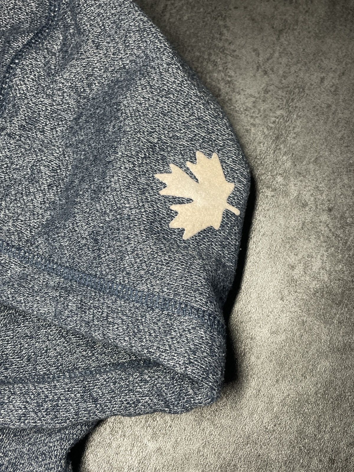 Roots 🔥RARE🔥Roots Canada Hoodie Spellout Hype Rare Boxy Fit Cozy Size US S / EU 44-46 / 1 - 4 Thumbnail