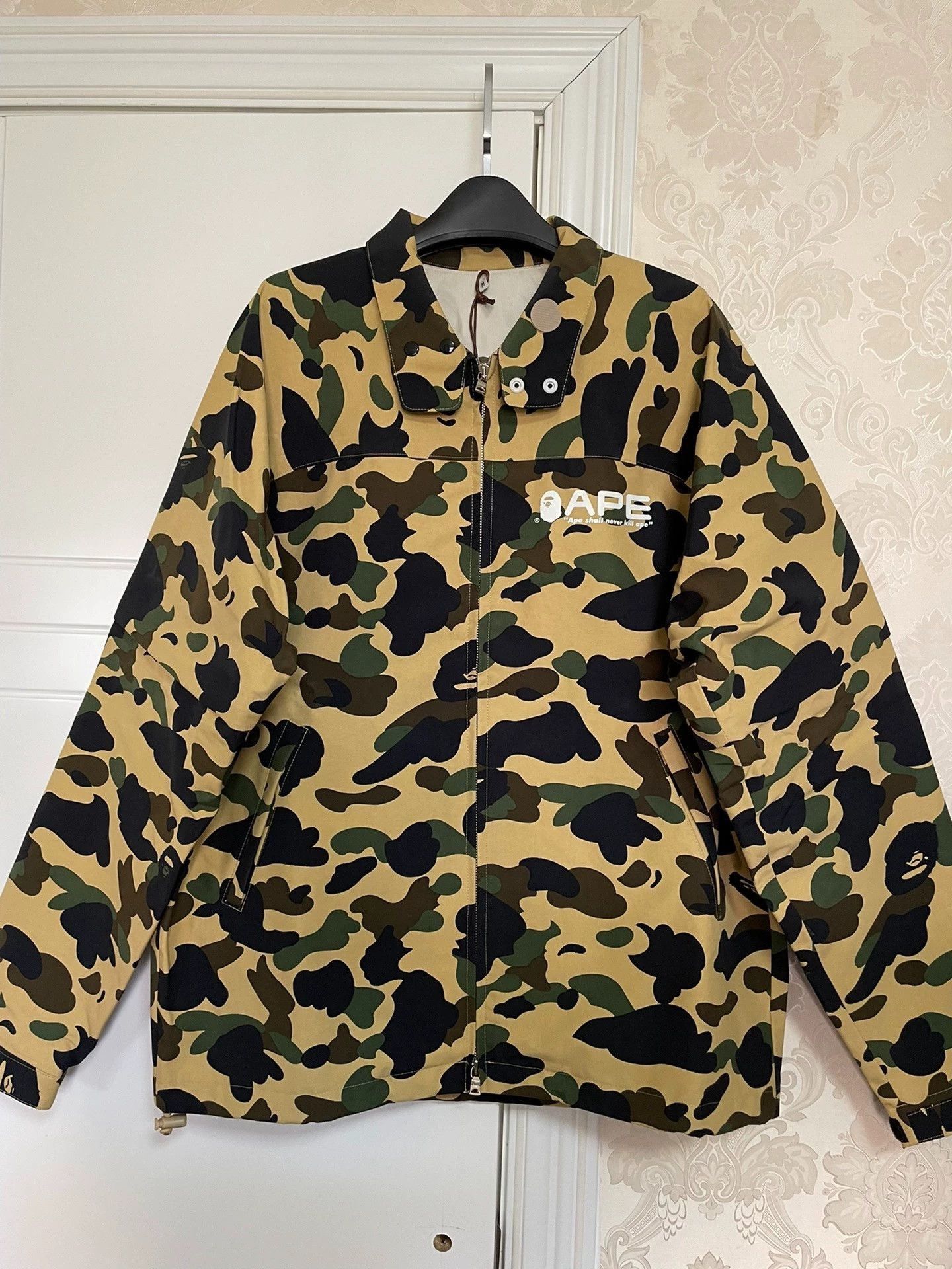 Bape Beige Camouflage Print Light Jacket Size M Size US M / EU 48-50 / 2 - 1 Thumbnail