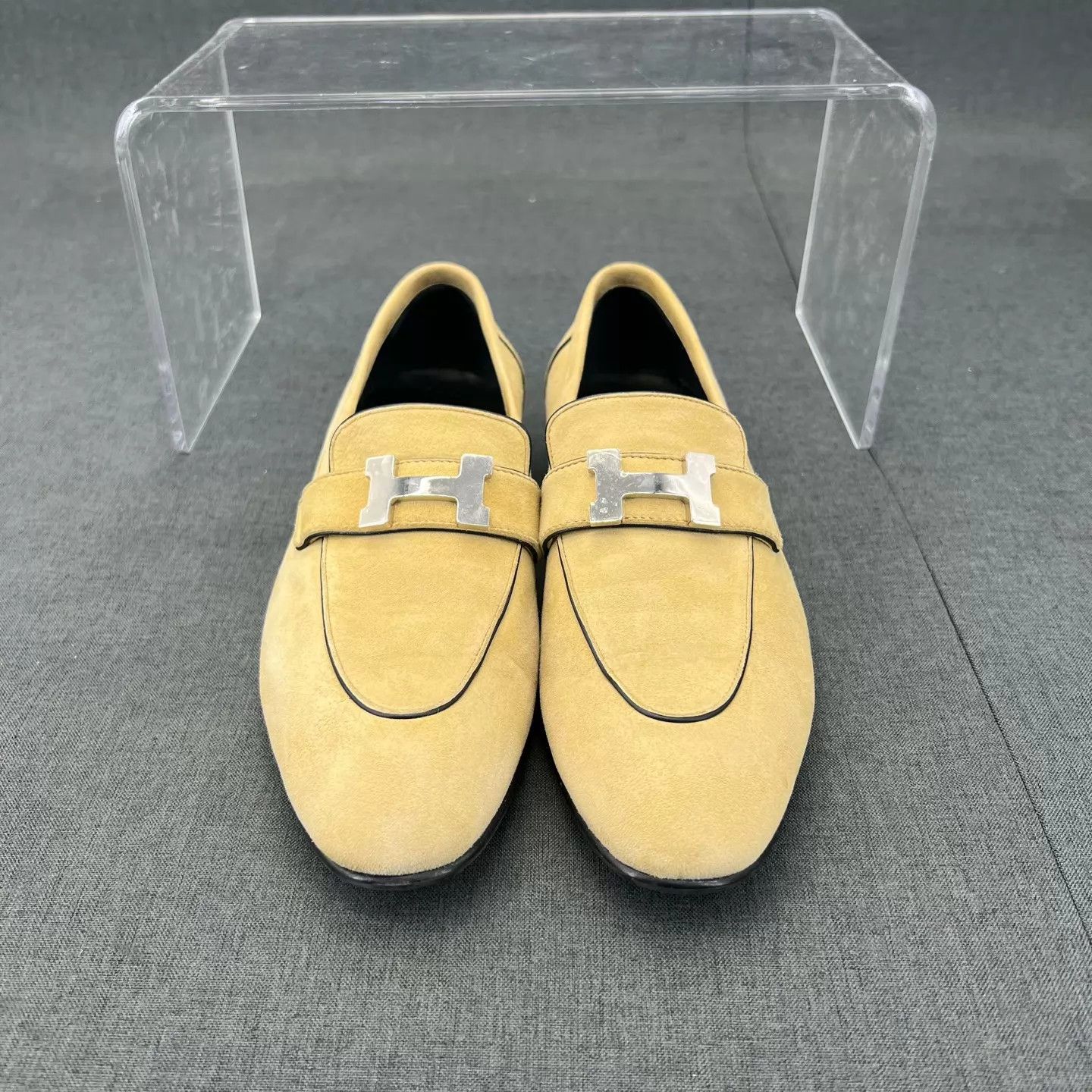 Hermes Hermès H Buckle Khaki Suede Loafer 38 Original Box Size US 7.5 / IT 37.5 - 6 Thumbnail