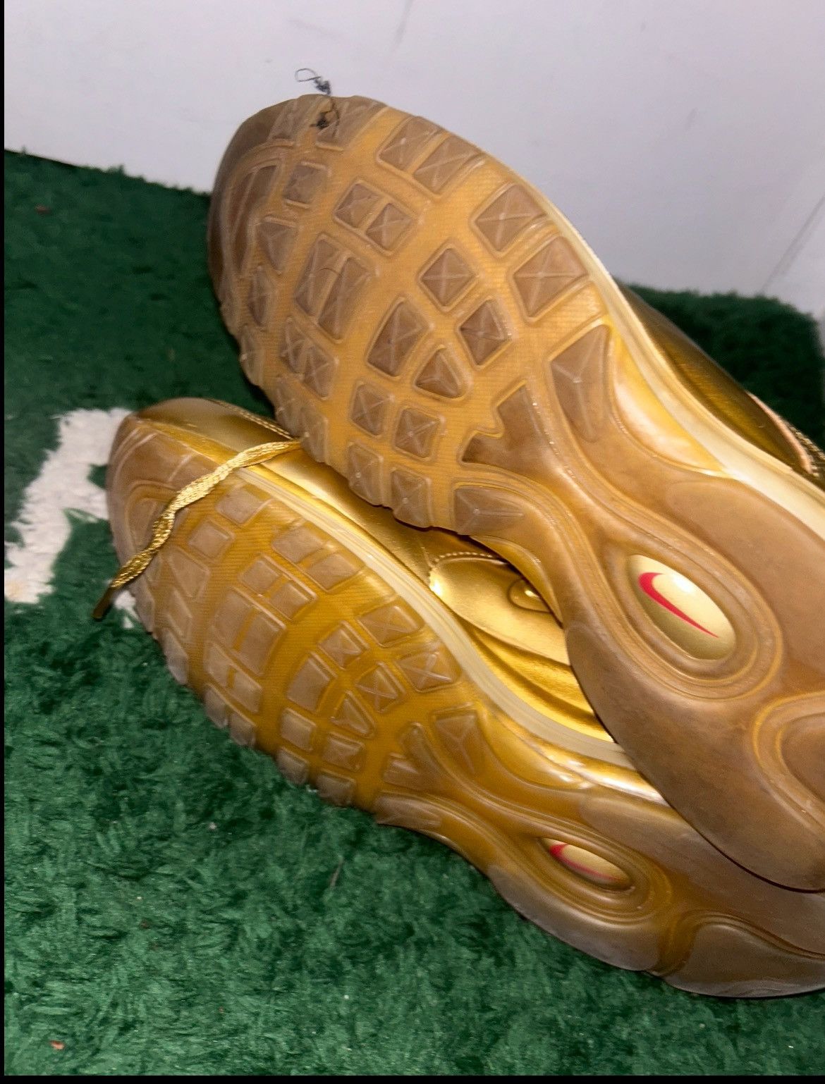 Nike Size 11 - Nike Air Max 97 Olympic Gold Preowned Size US 11 / EU 44 - 7 Thumbnail