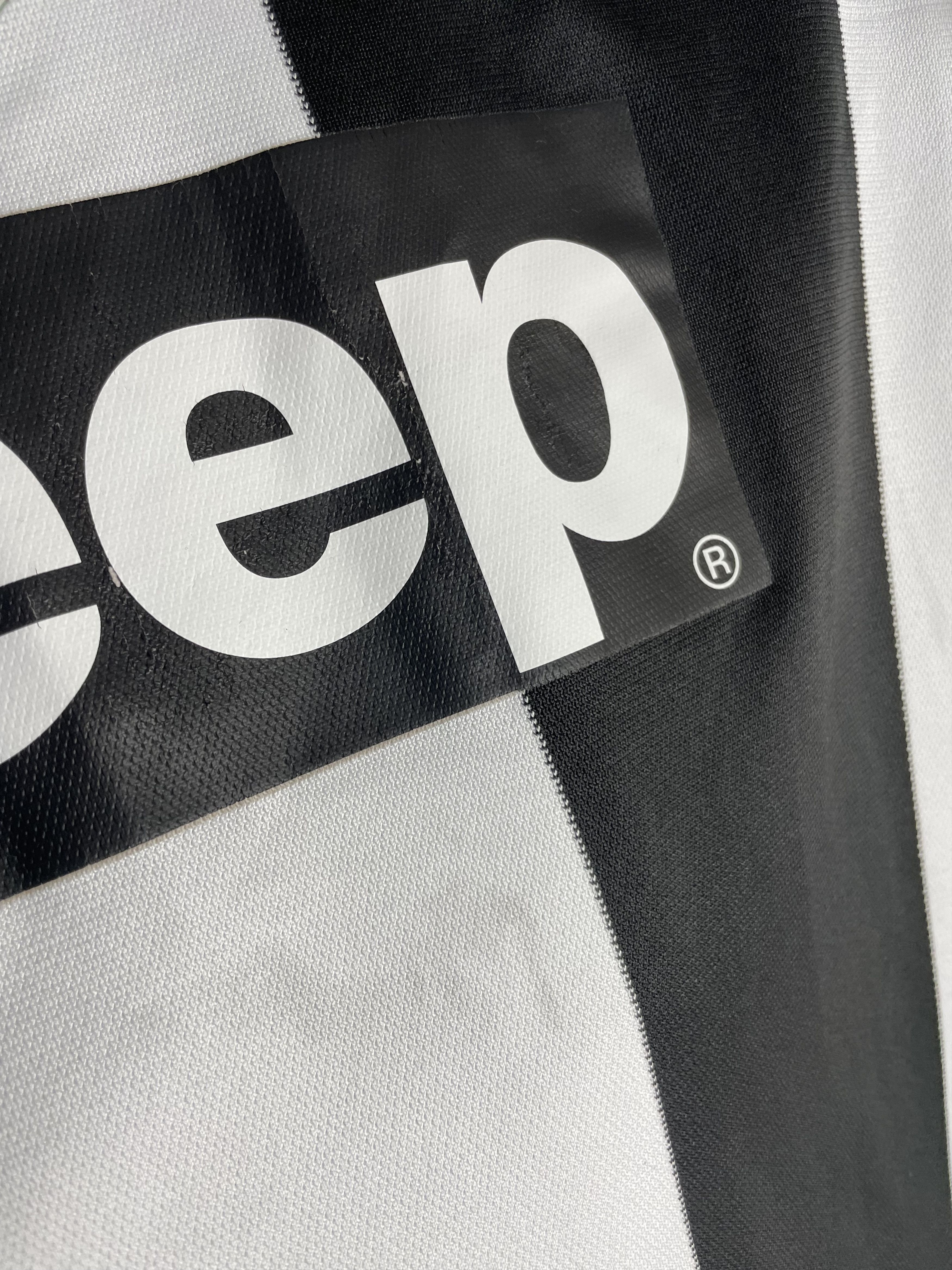 Adidas Juventus 2018 Home Football Shirt Adidas Soccer Ronaldo #7 Size US S / EU 44-46 / 1 - 8 Thumbnail