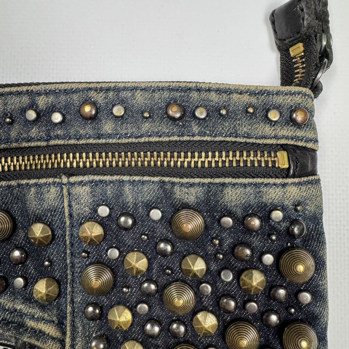 Diesel Vintage Y2K Diesel Metal Rhinestones Denim Small Bag Rare Size ONE SIZE - 9 Thumbnail