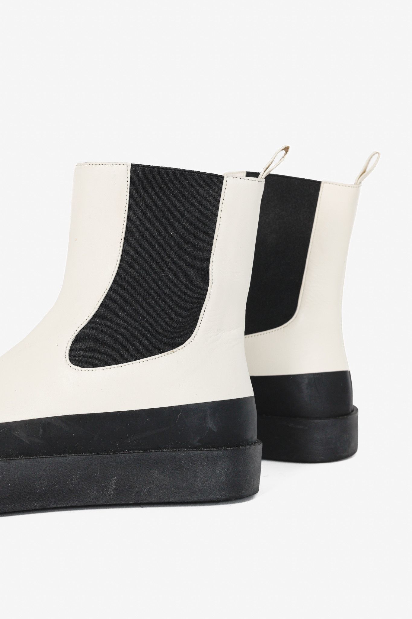NEOUS NEOUS Zaniah Cream & Black Platform Chelsea Boots Size US 6.5 / IT 36.5 - 8 Thumbnail
