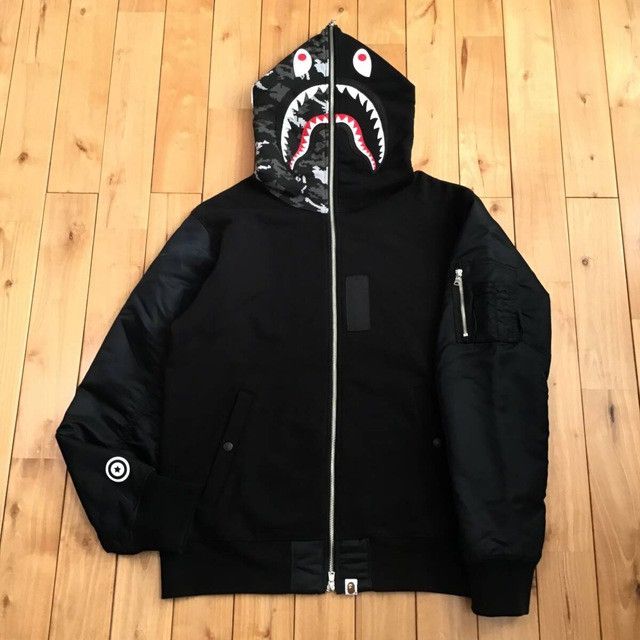 Bape BAPE Digital Camo Military Shark Full Zip Hoodie APE Size US L / EU 52-54 / 3 - 1 Thumbnail