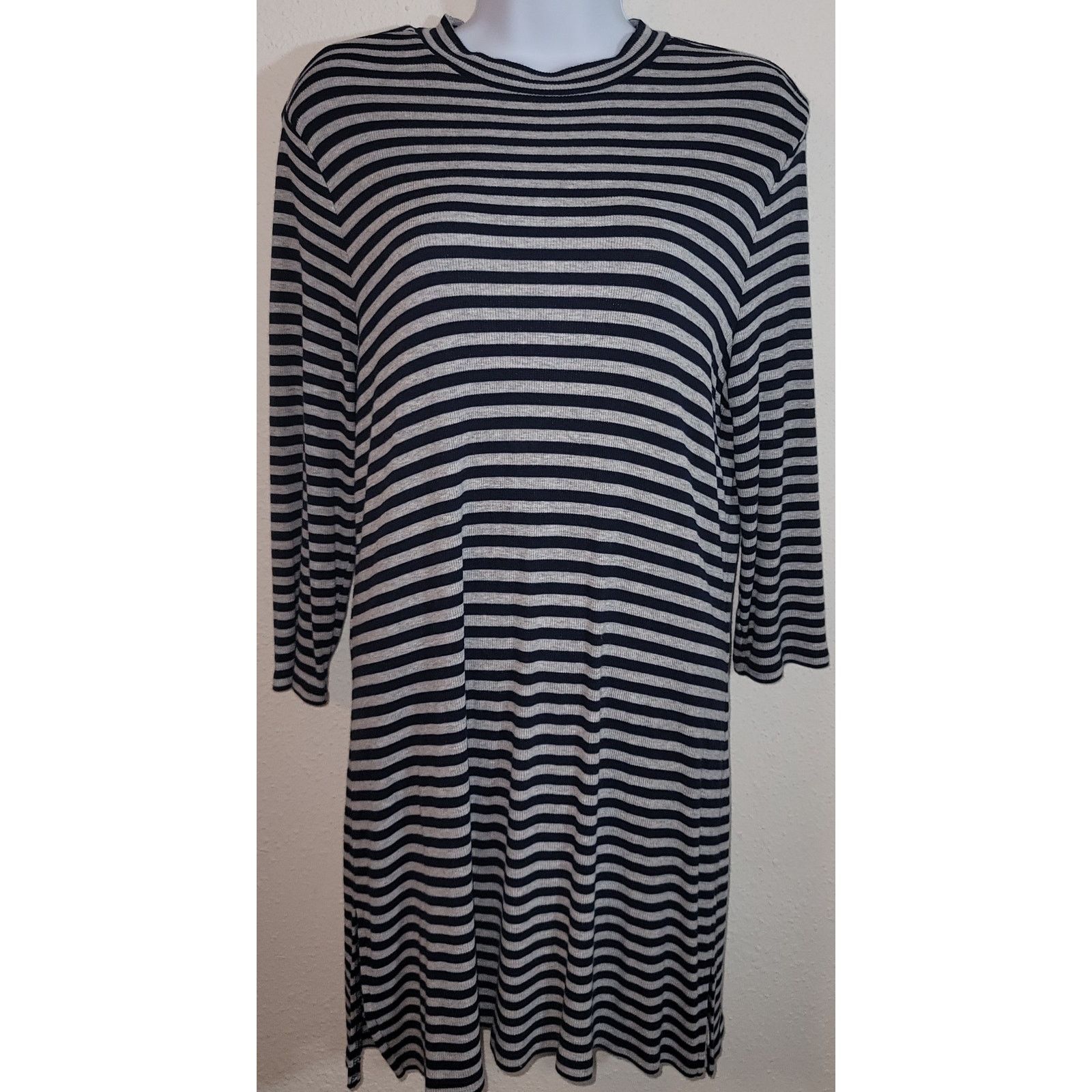 Chicos Zenergy By Chico's Black Stripe A-Line Mini Dress 2 Large Size L / US 10 / IT 46 - 1 Thumbnail