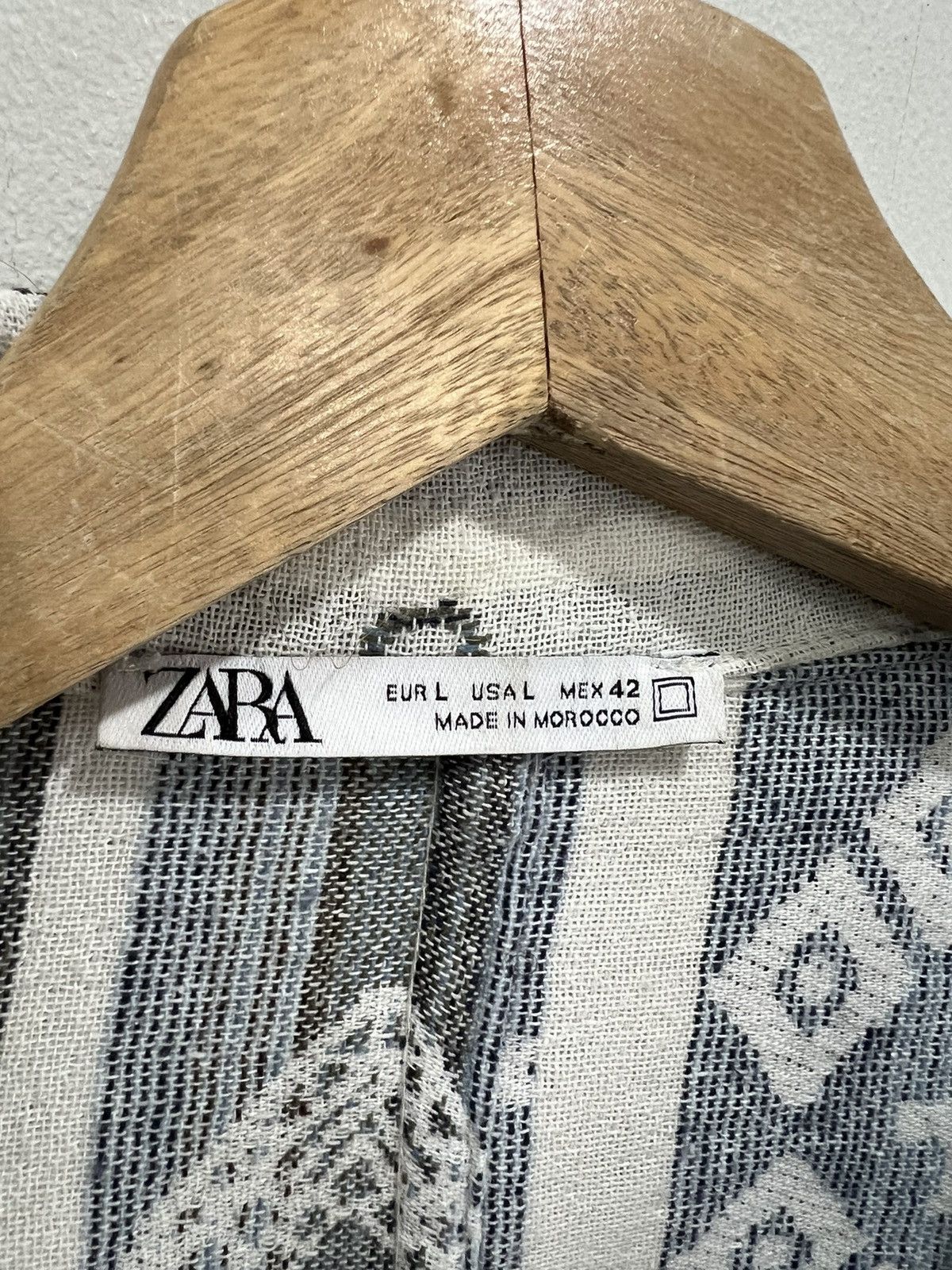 Zara Zara Aztec Print Button Up Shirt white Size US L / EU 52-54 / 3 - 4 Thumbnail