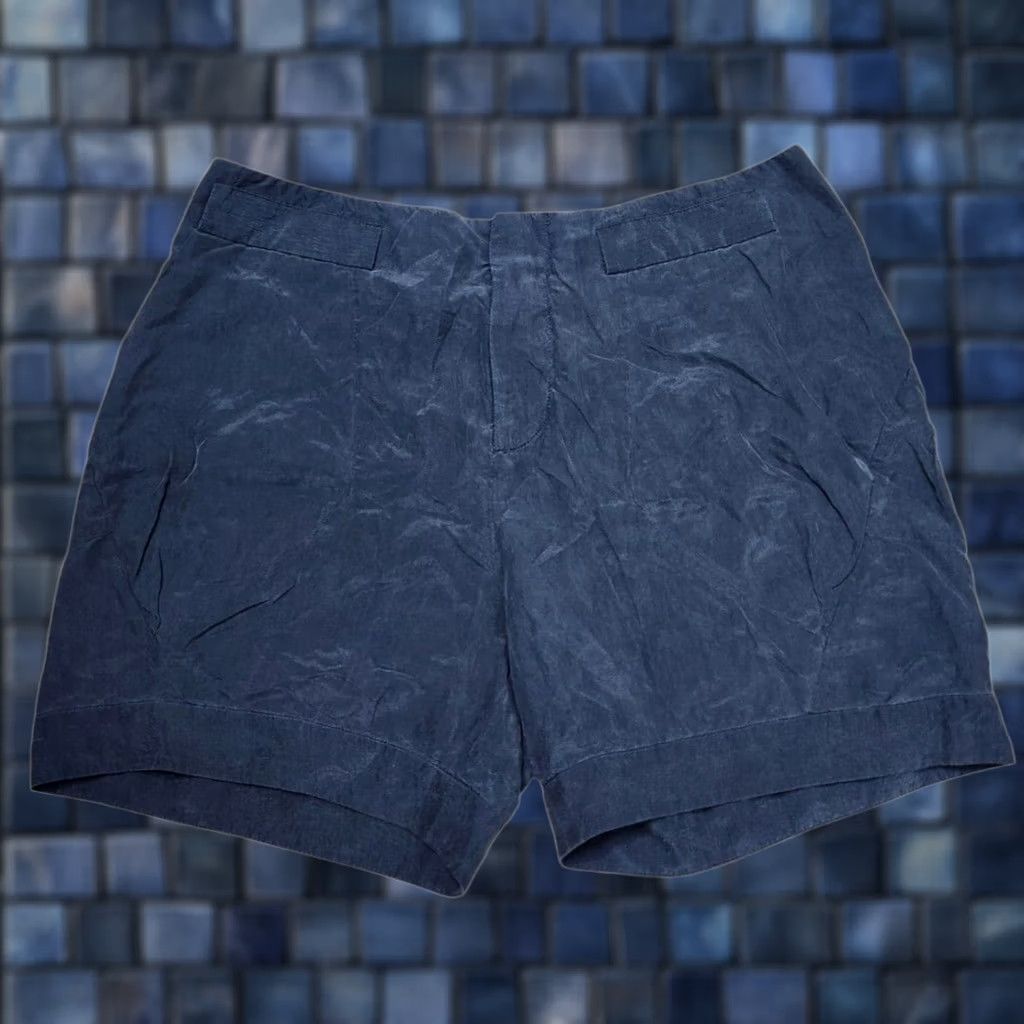 Helmut Lang HELMUT LANG Womens Sz 4 100% Silk Shorts Lightweight Charcoal Gray Missing Belt Size 27" / US 4 / IT 40 - 1 Thumbnail