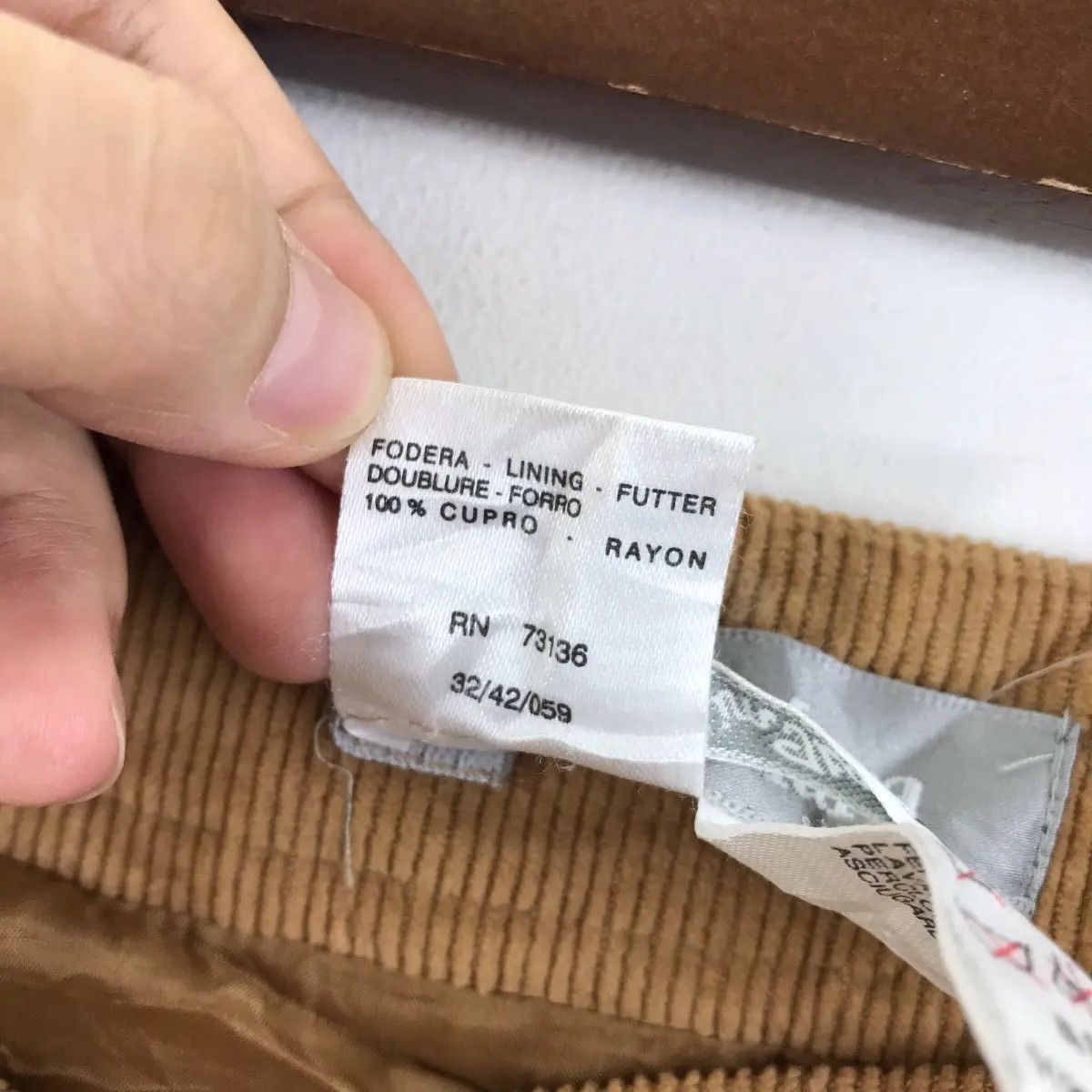 Max Mara Vintage MAX MARA Made In Italy Yoke Panel Midi Box Pleats Size 28" / US 6 / IT 42 - 4 Thumbnail