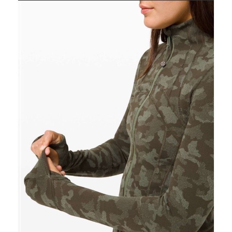 Lululemon Lululemon Define Jacket LuonHeritage Camo Dark Olive Green T Size XS / US 0-2 / IT 36-38 - 4 Thumbnail