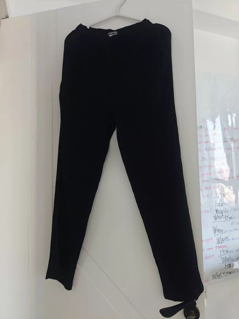Issey Miyake issey miyake size:2 Black skinny pants Size 42" / US 20 - 1 Thumbnail