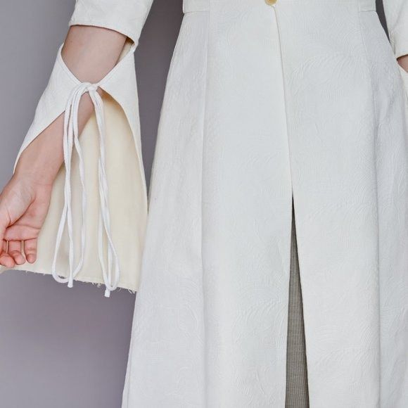 Loewe LOEWE White Jacquard Tie-Cut Sleeve Panel Coat Sz 36 Size XS / US 0-2 / IT 36-38 - 7 Thumbnail