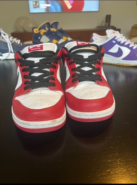 Nike Nike sb dunk low Chicago j pack Size US 11.5 / EU 44-45 - 3 Thumbnail