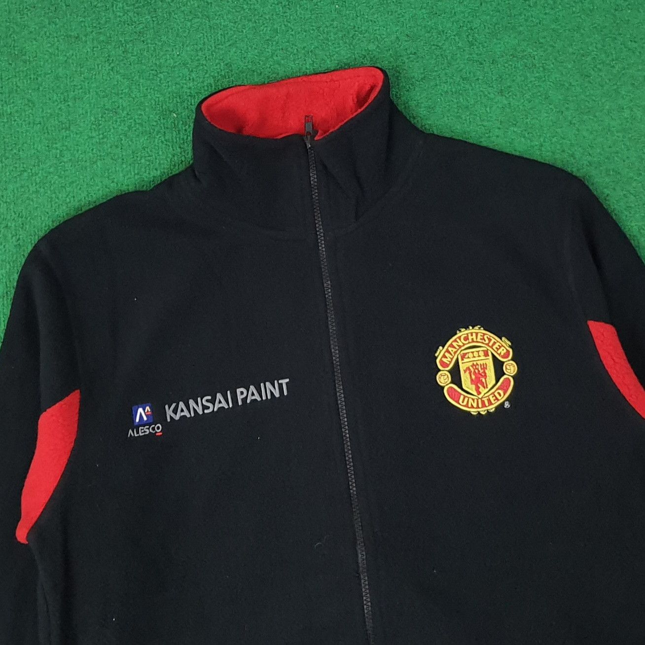 Vintage Vintage Manchester United Zipper Fleece Jacket C264N7 Size US L / EU 52-54 / 3 - 2 Thumbnail
