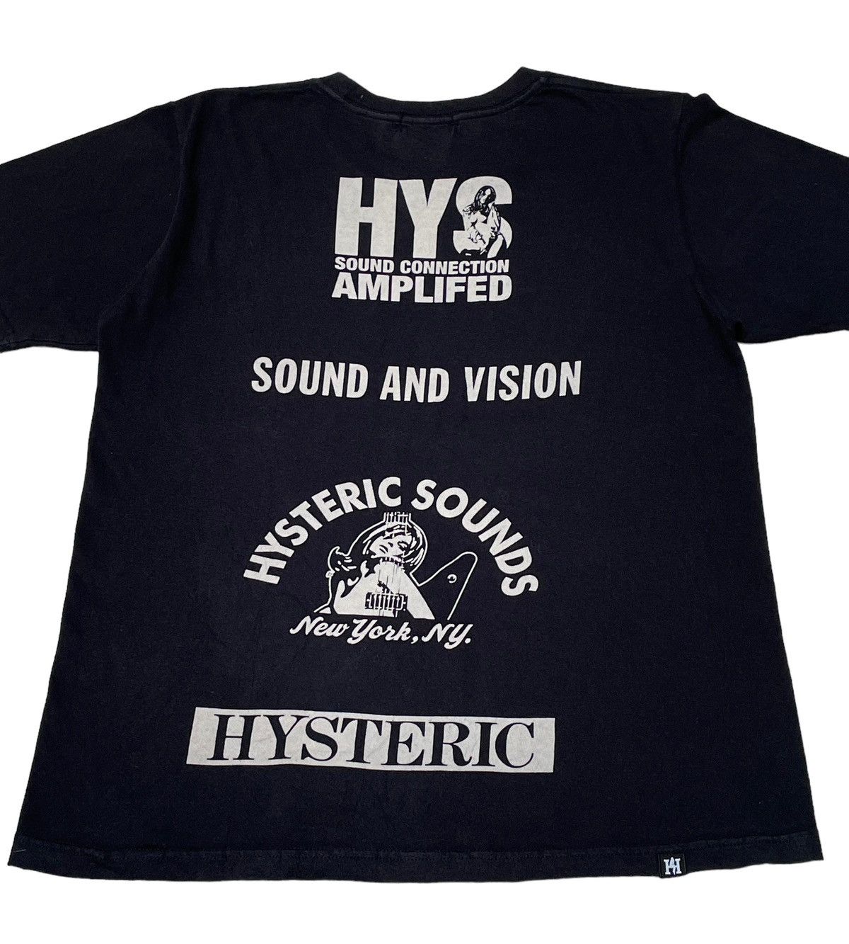 Hysteric Glamour Vintage Japanese Brand Hysteric Glamour T-Shirt 2000s Size US S / EU 44-46 / 1 - 5 Thumbnail