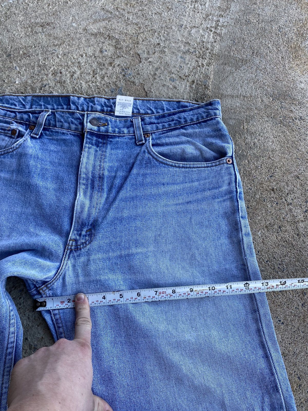 Jean × Levi's × Vintage Vintage 90’s Levi's Jeans 505 Light Wash Distressed Denim Size US 36 / EU 52 - 13 Thumbnail